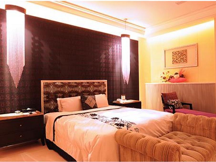 Sunshine Motel Taichung Exterior foto