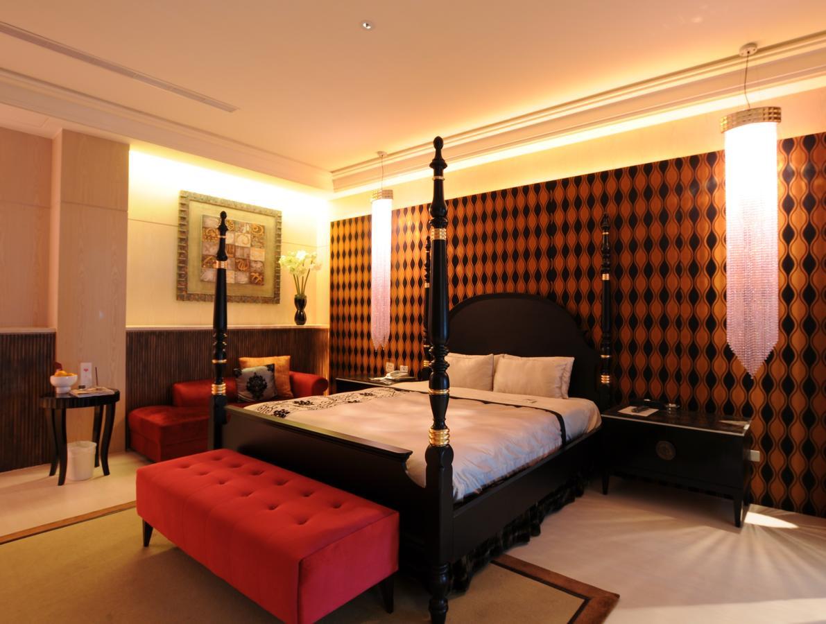 Sunshine Motel Taichung Exterior foto
