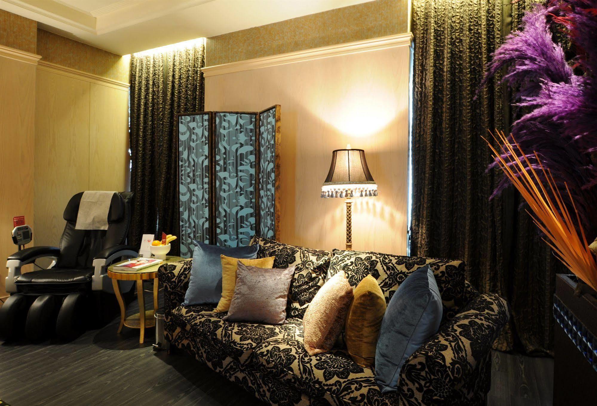 Sunshine Motel Taichung Exterior foto